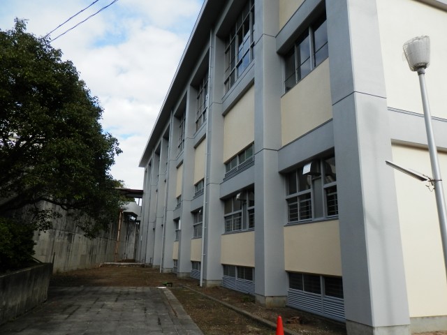 体育館棟